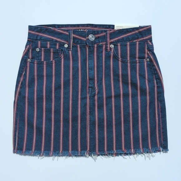 American Eagle Outfitters Dresses & Skirts - American Eagle Striped Dark Wash High Rise Raw Hem Denim Mini Skirt Blue Red 6